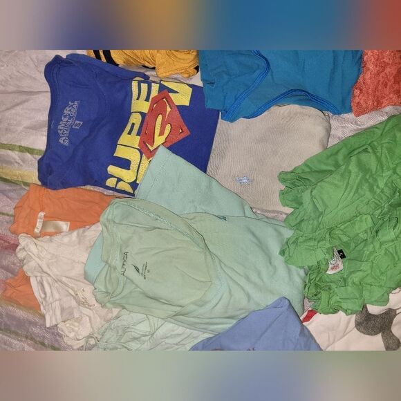 Surprise bundle  - Picture 3 of 5